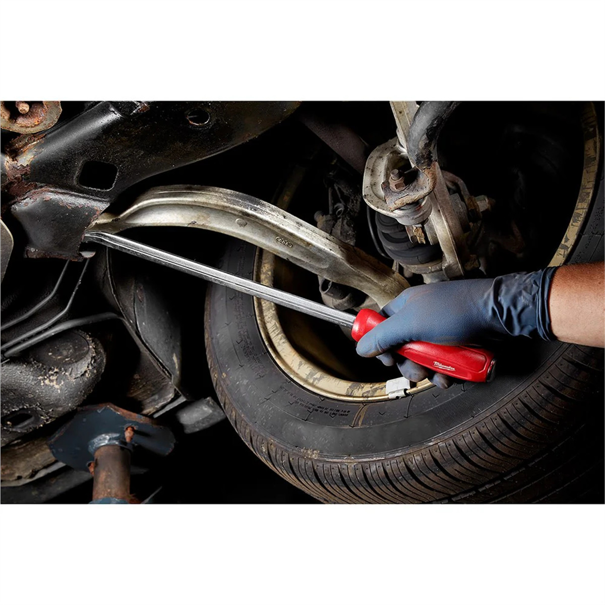 Milwaukee Tool 24" Pry Bar