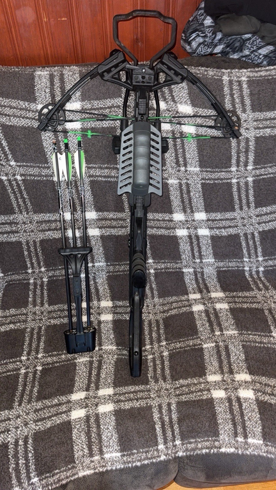 Bone Collector 1100-B Killer Instinct 370 Crossbow Kit