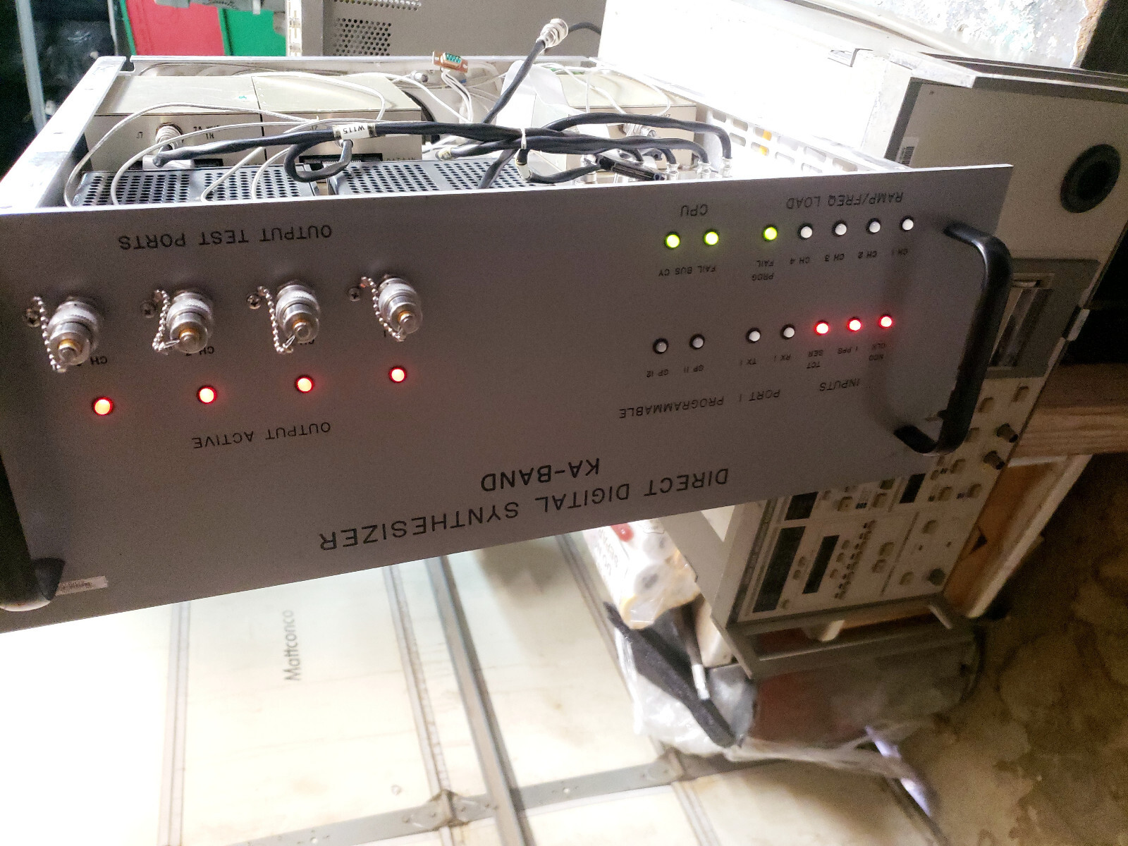 Direct Digital Synthesizer ka-band make offer-Came from nasa or lockheed