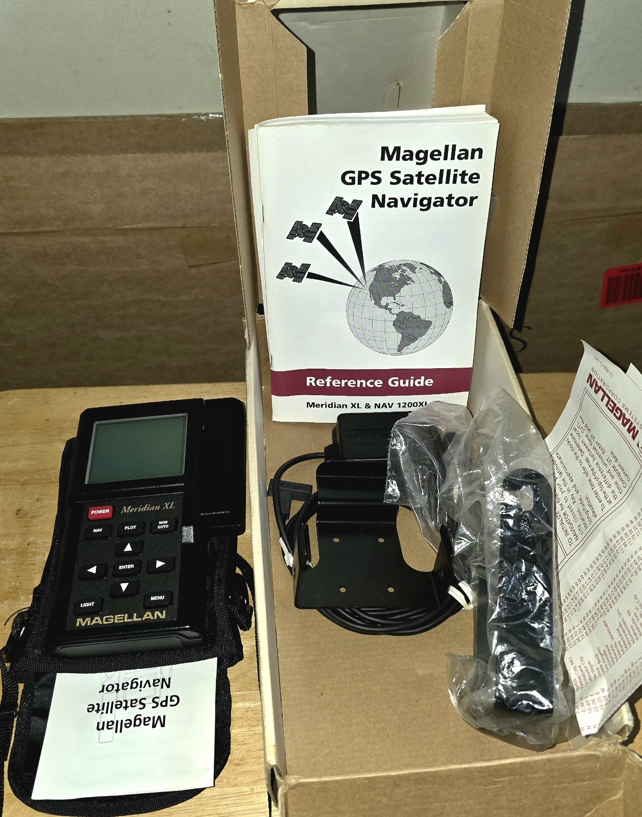 Magellan Meridian XL Navigator GPS Handheld