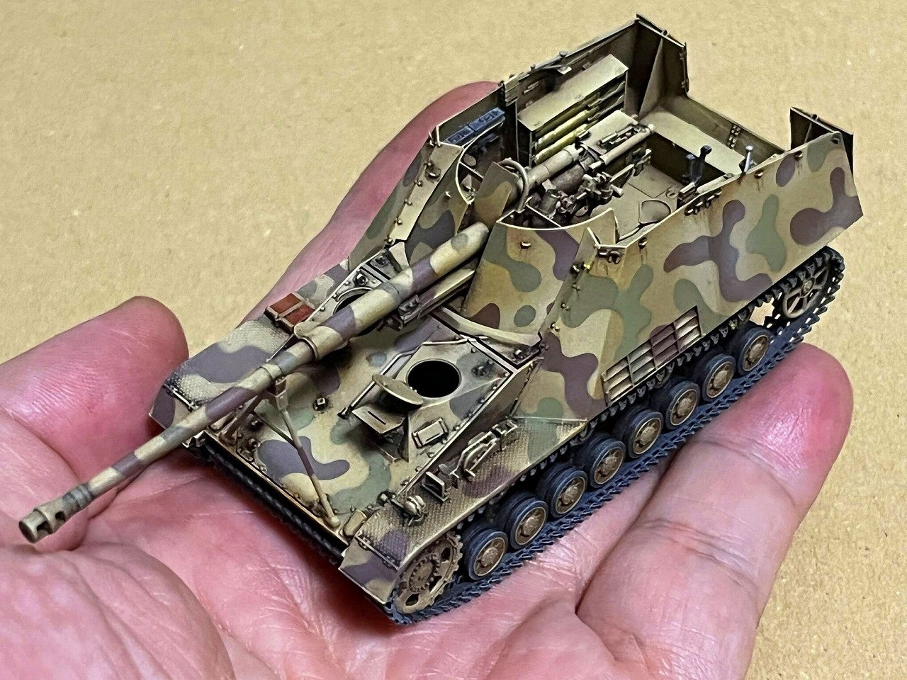 1/72 scale - Nashorn Sd.Kfz.164 full interior model [Full Kit] , 3D printed