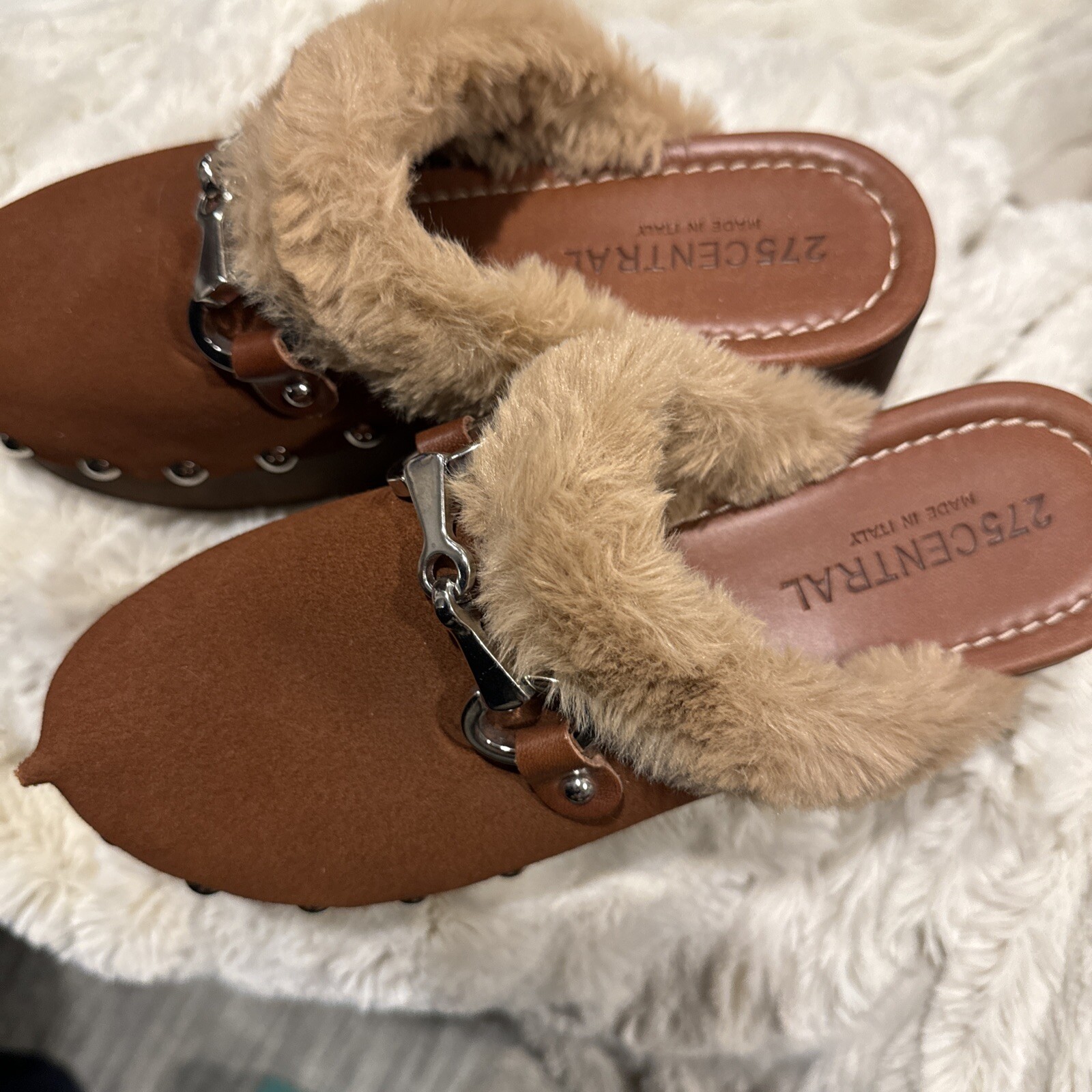 275 CENTAL SUEDE CLOGS SIZE 38