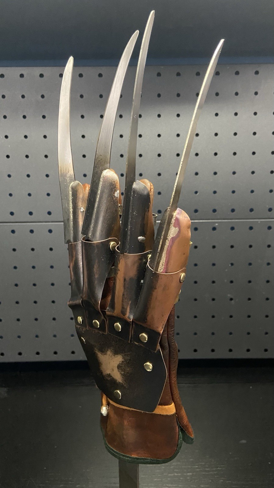 Part 3 Freddy Krueger Glove (Size Medium)