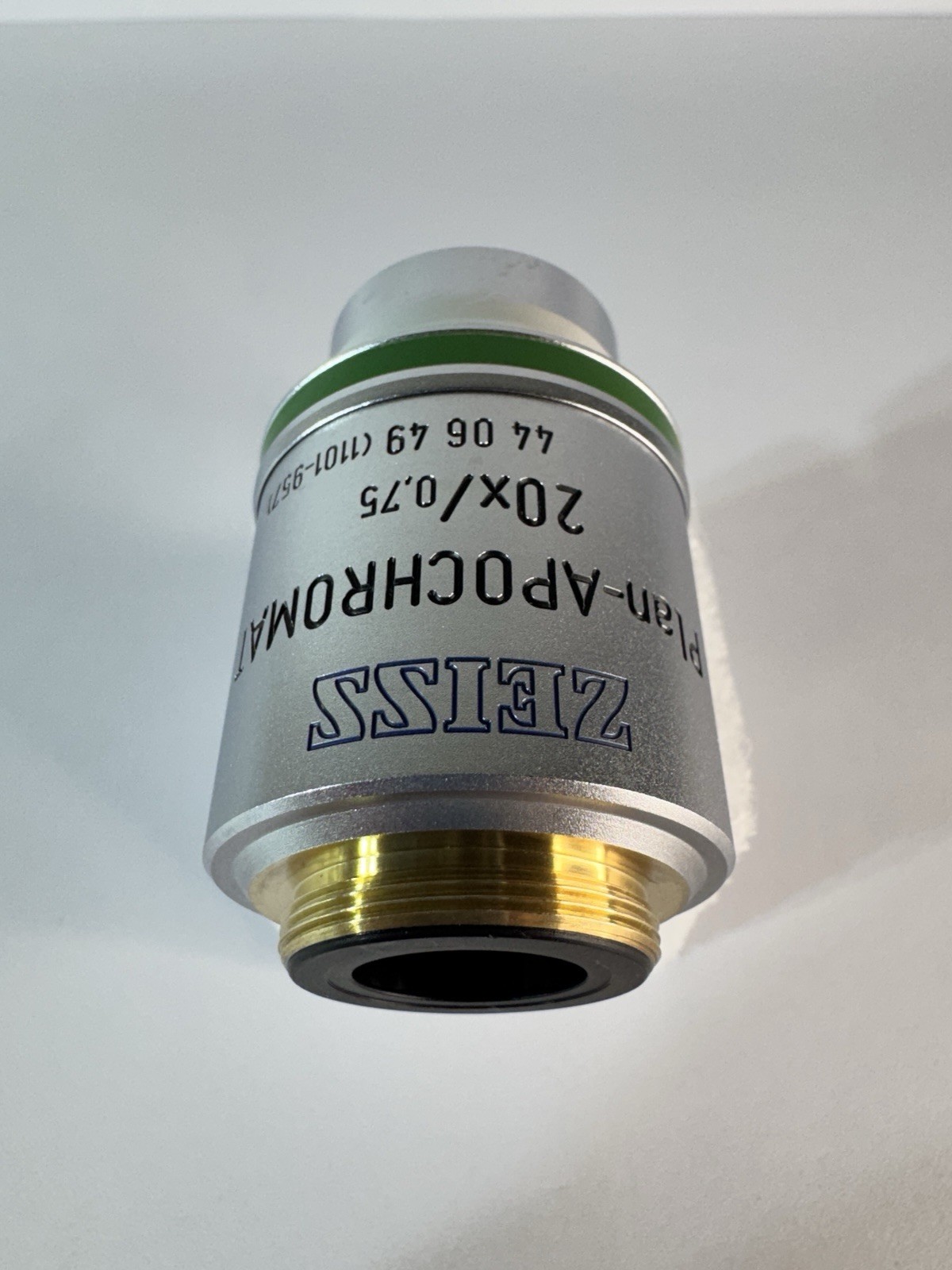Zeiss Plan-Apochromat 20x/0.75 ∞/0.17 Microscope Objective Lens RMS