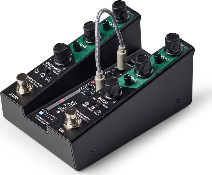 Gamechanger Audio AUTO DELAY Pitch and Dynamics Responsive Delay Pedal