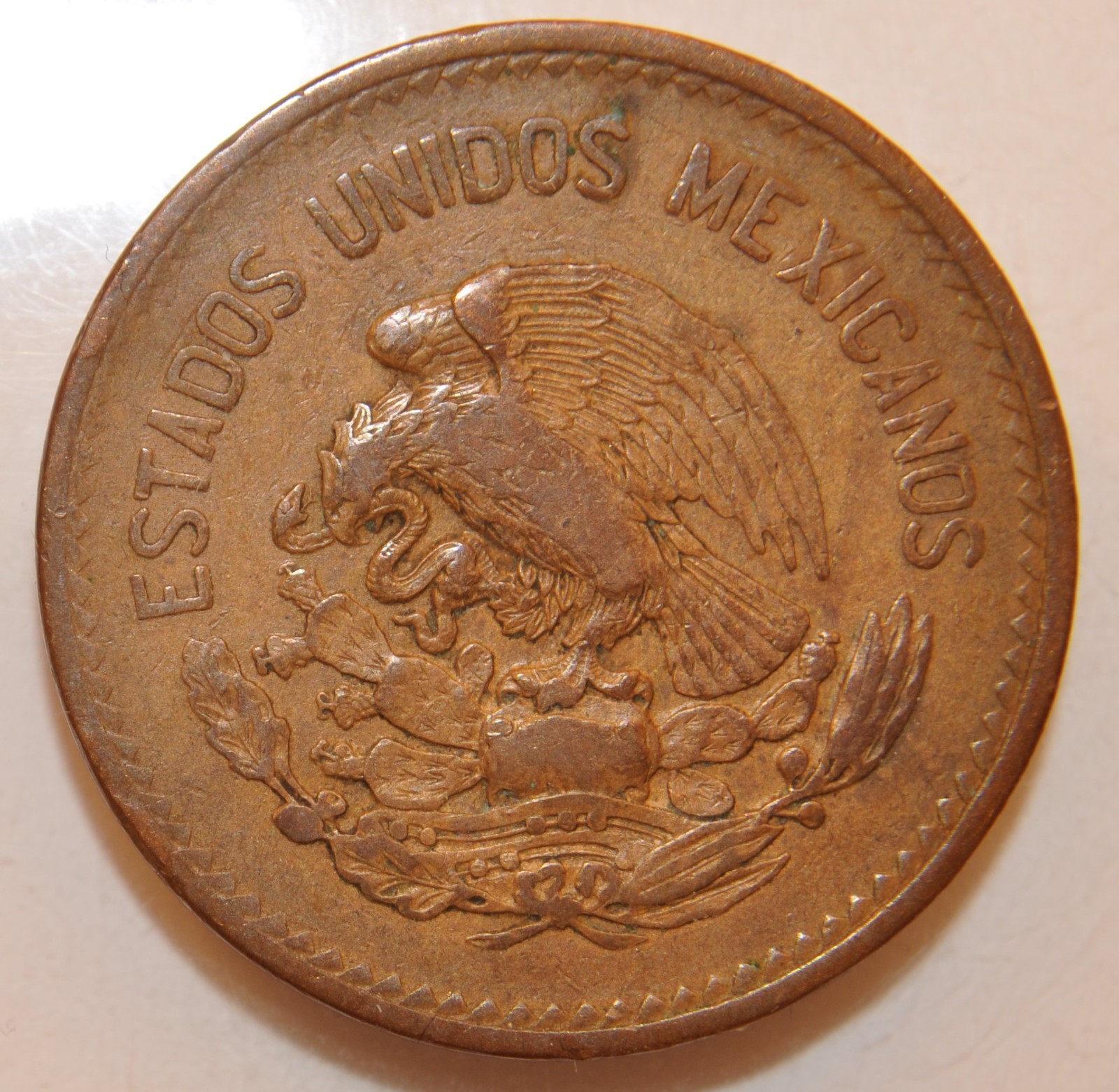 1946 Mexico 20 centavos coin