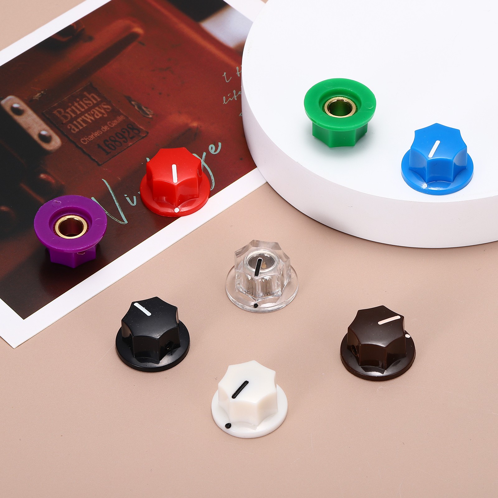 10pcs Red Guitar Effect Pedal Knob, 7/16" Plastic Brass Electric Guitar Knobs