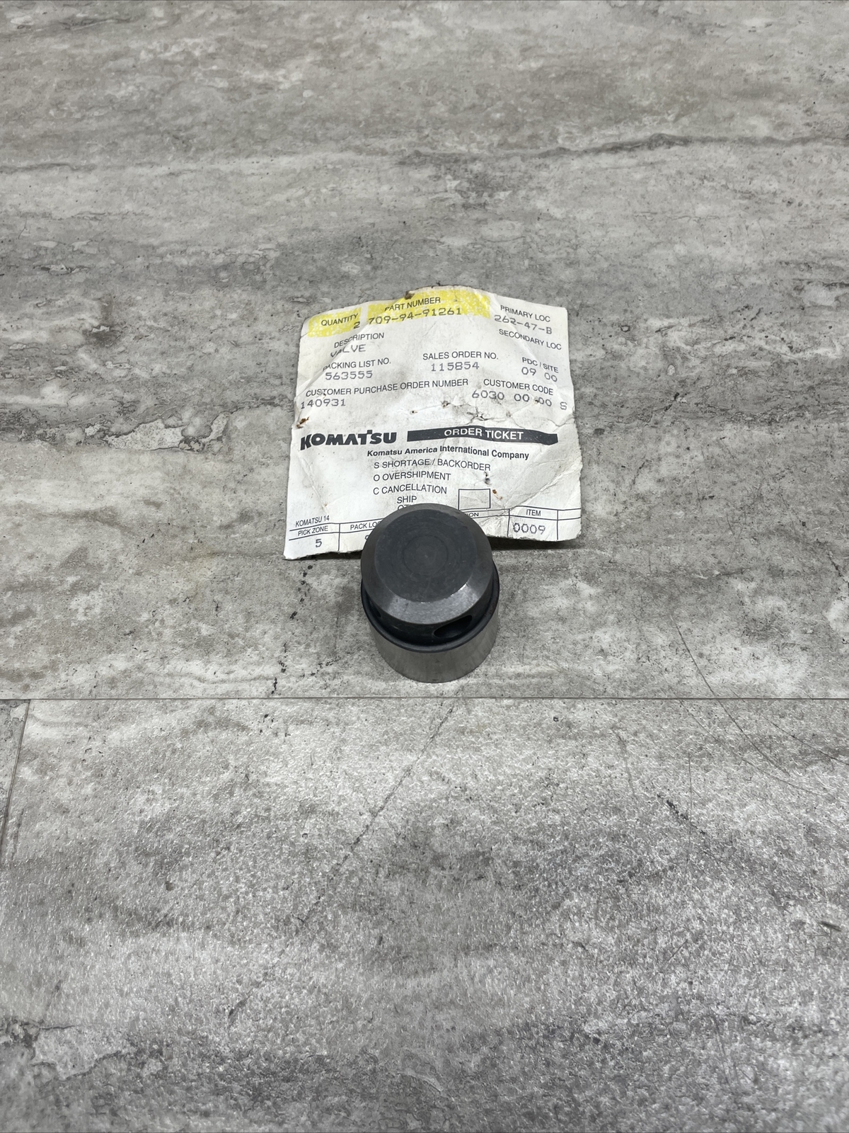 Genuine OEM Komatsu 709-94-91261 Valve For Hydraulic System, New