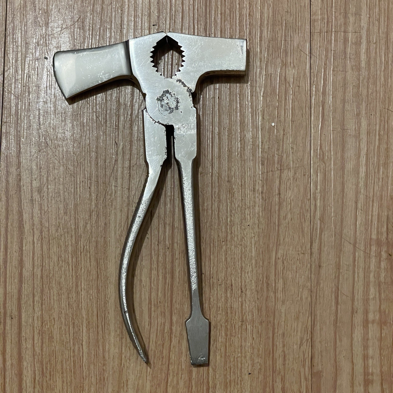 GOTT Germany Multi Tool Pliers Axe Hammer Screwdriver Nail Puller Chrome