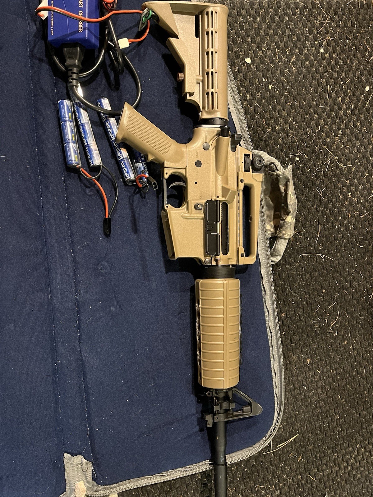 Airsoft M4 and Co2 Pistol Package