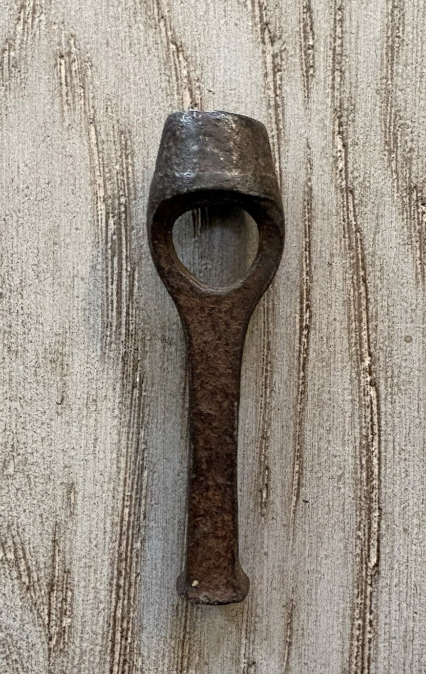 ANTIQUE SHOTGUN WAD PUNCH RELOADING HAND TOOL