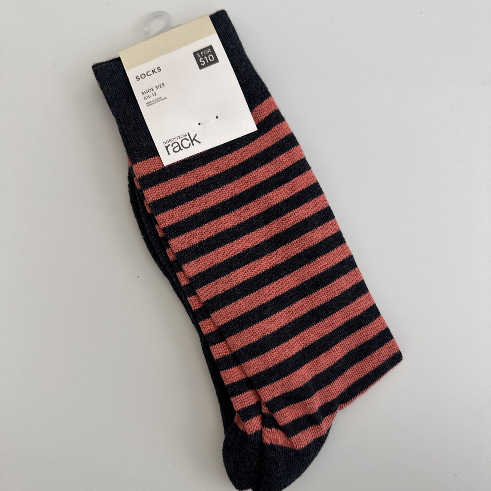 Nordstrom Rack Crew Socks Striped Style Unisex Size 6 - 12 Navy / Orange New