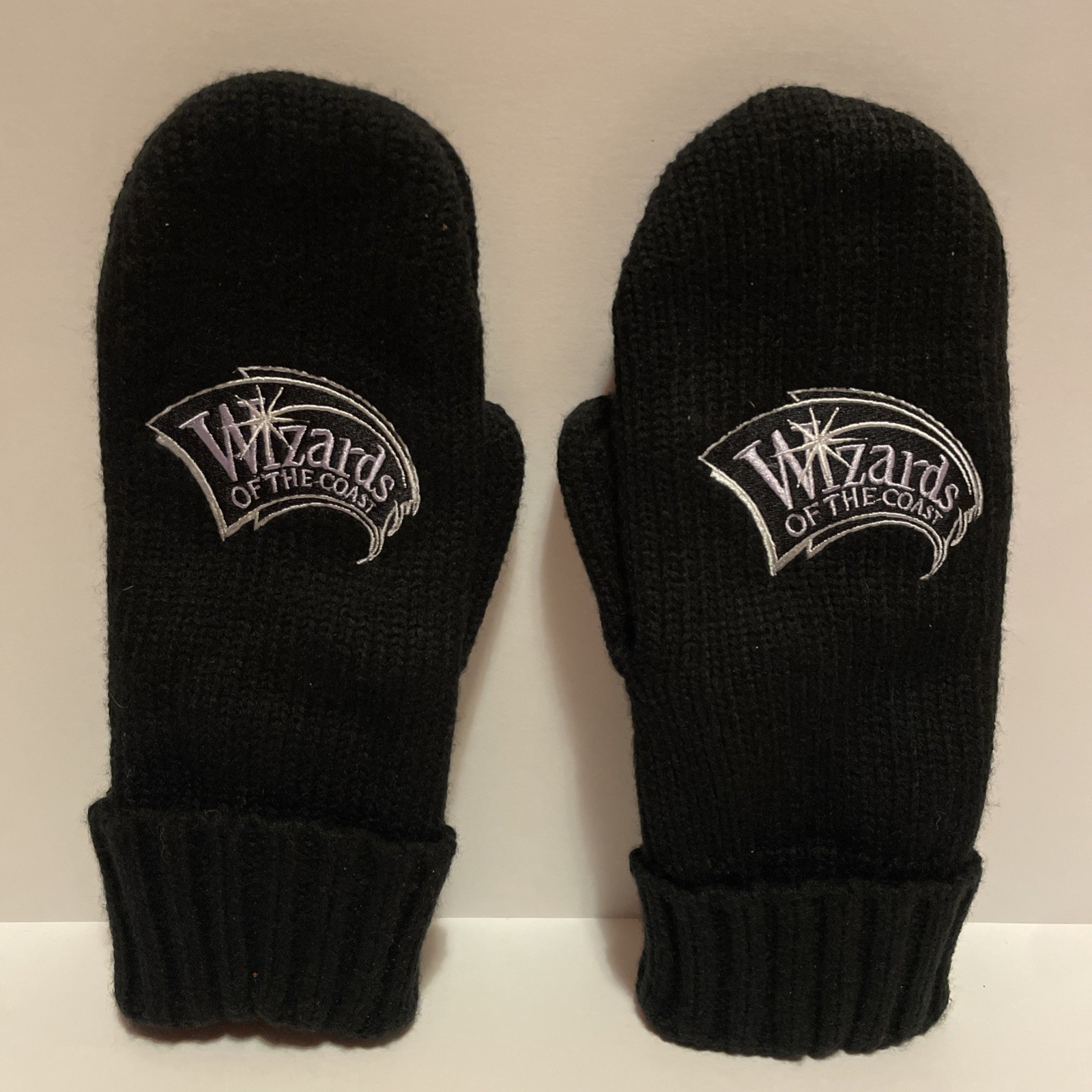 Vintage Wizards of the Coast WOTC mittens gloves rare New unused Promo Employee