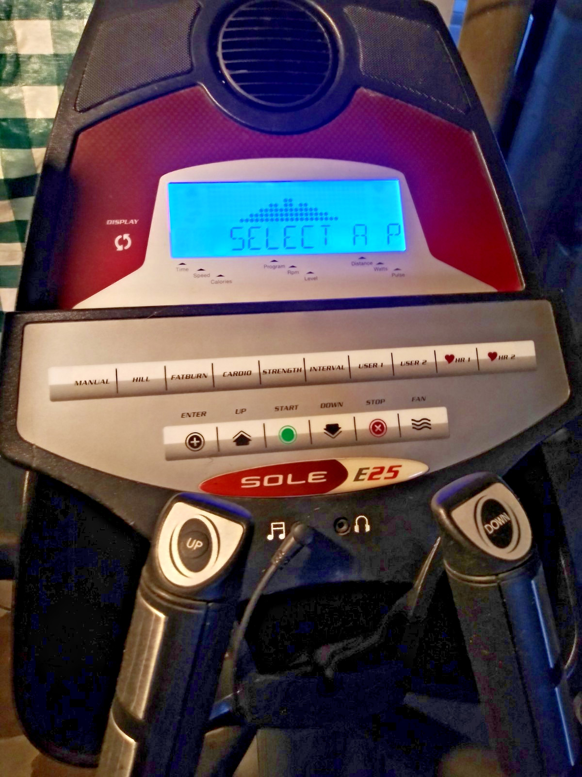 Elliptical Sole e25 Great Condition! VERY LIGHTLY USED