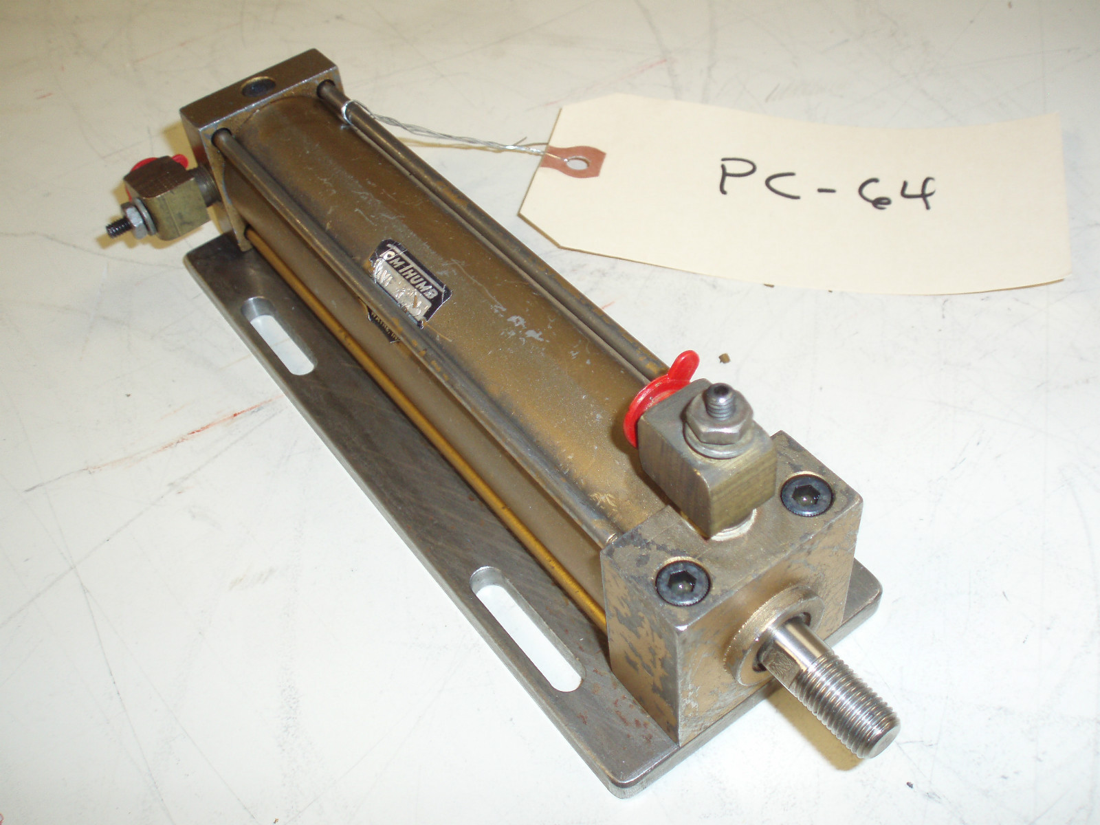 TOM THUMB  PNEUMATIC CYLINDER   P/N AVF-1 1/8X5   STROKE: 5.0"     BORE: 1.125"