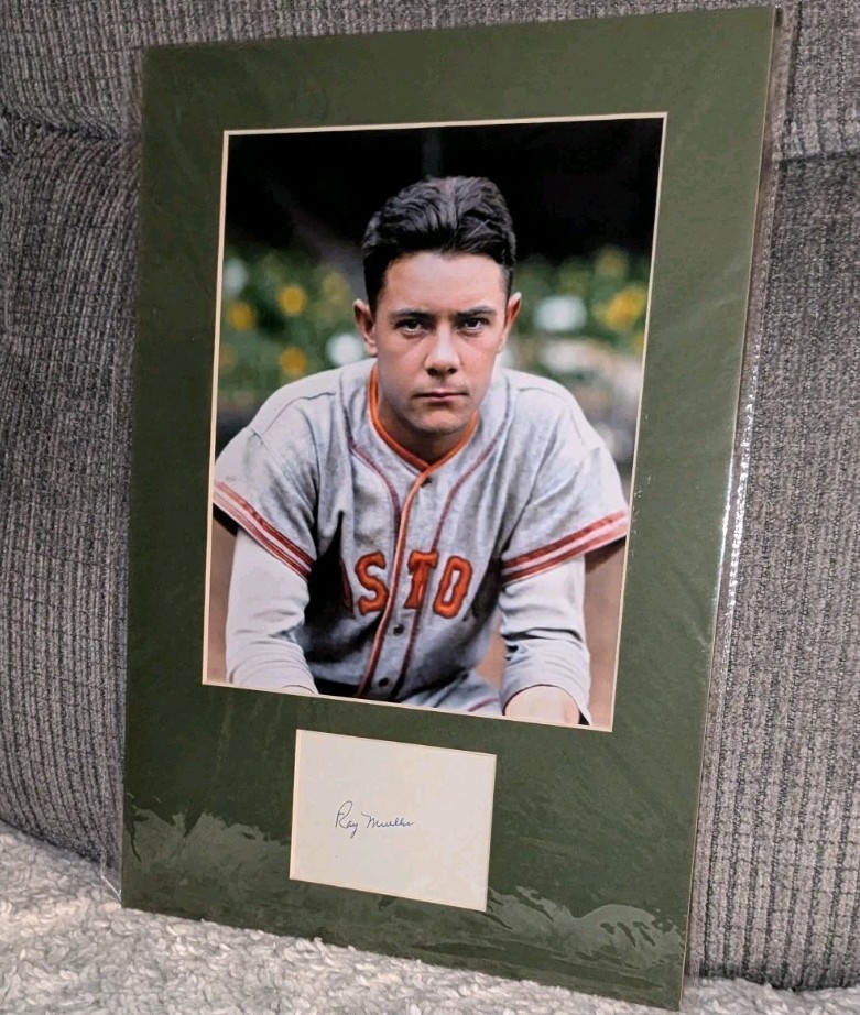 Ray Mueller Boston Braves Signed Cut Matted 8x10 Color Photo W/Our COA
