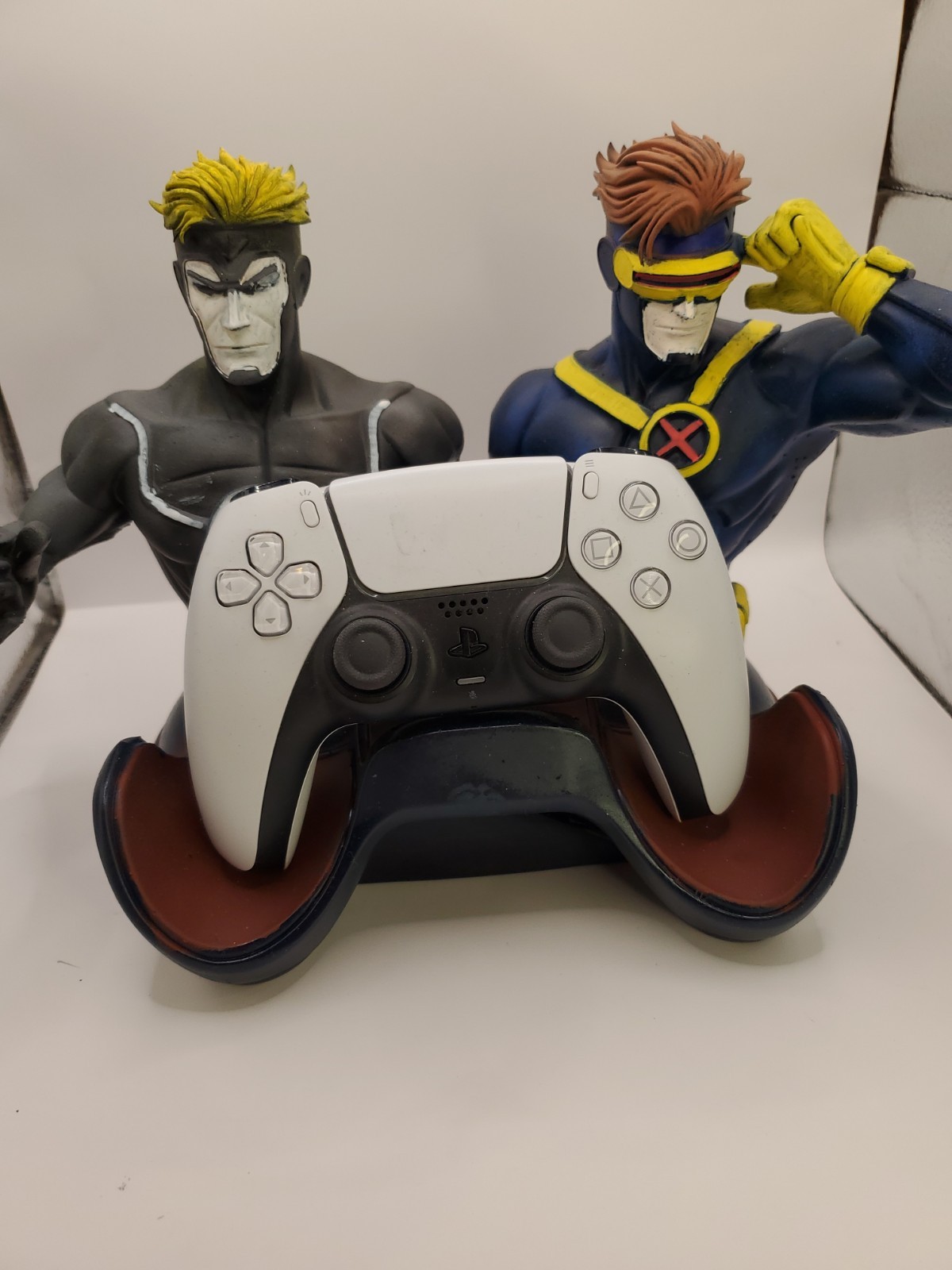 Super Hero Controller Stand for PlayStation 5 DualSense PS5 Holder Controller