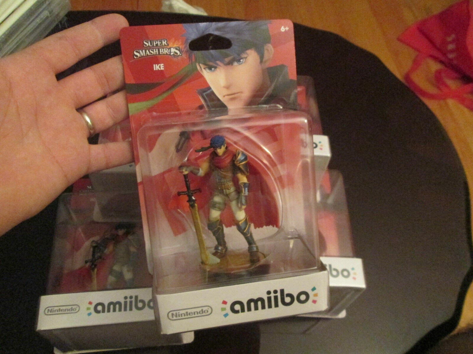 IKE AMIIBO SERIES FIRE EMBLEM SUPER SMASH BROS NINTENDO SWITCH 3DS WII U READ