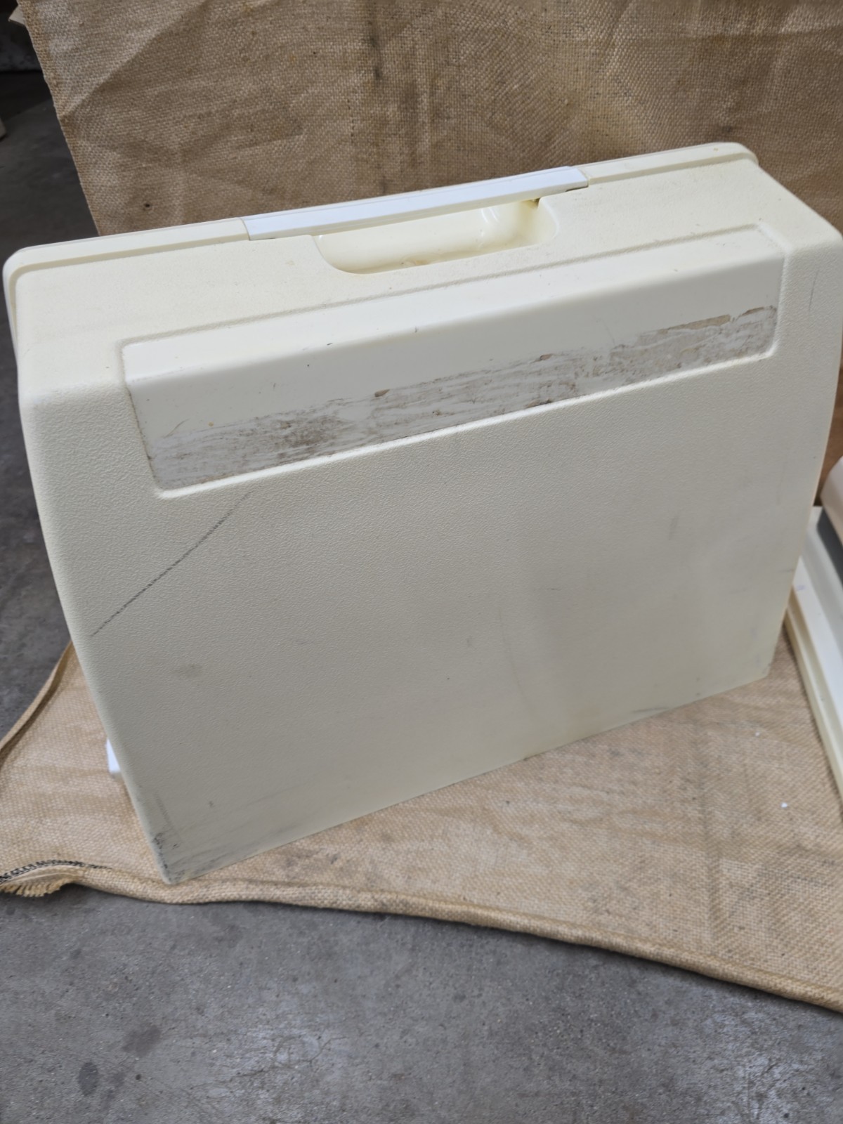 Kenmore 385 Sewing Machine 30 Stitch Pedal Case
