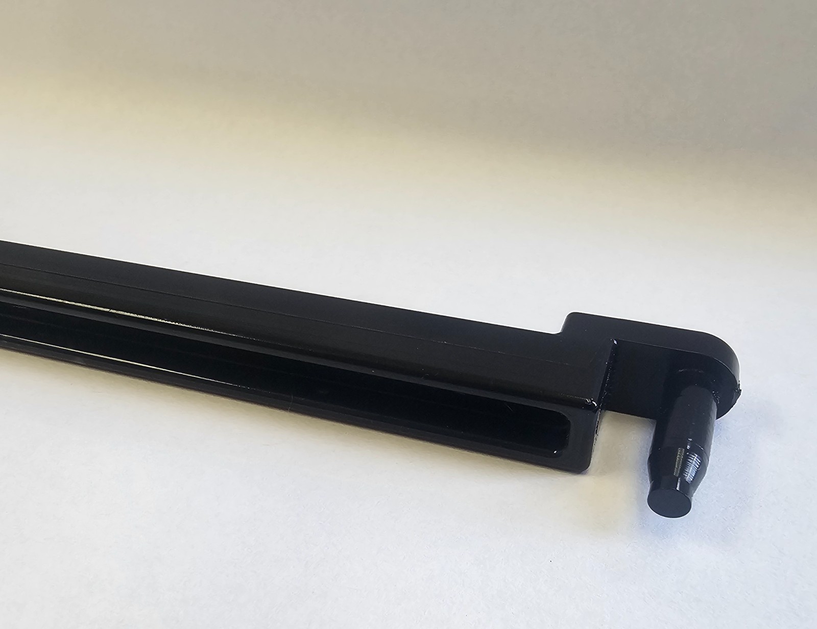 AR Cleaning Link stabilizer. Made longer for easier cleaning. Injection molded.