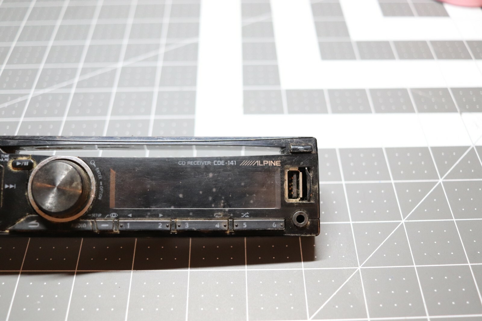 ALPINE CDE-141 FACEPLATE