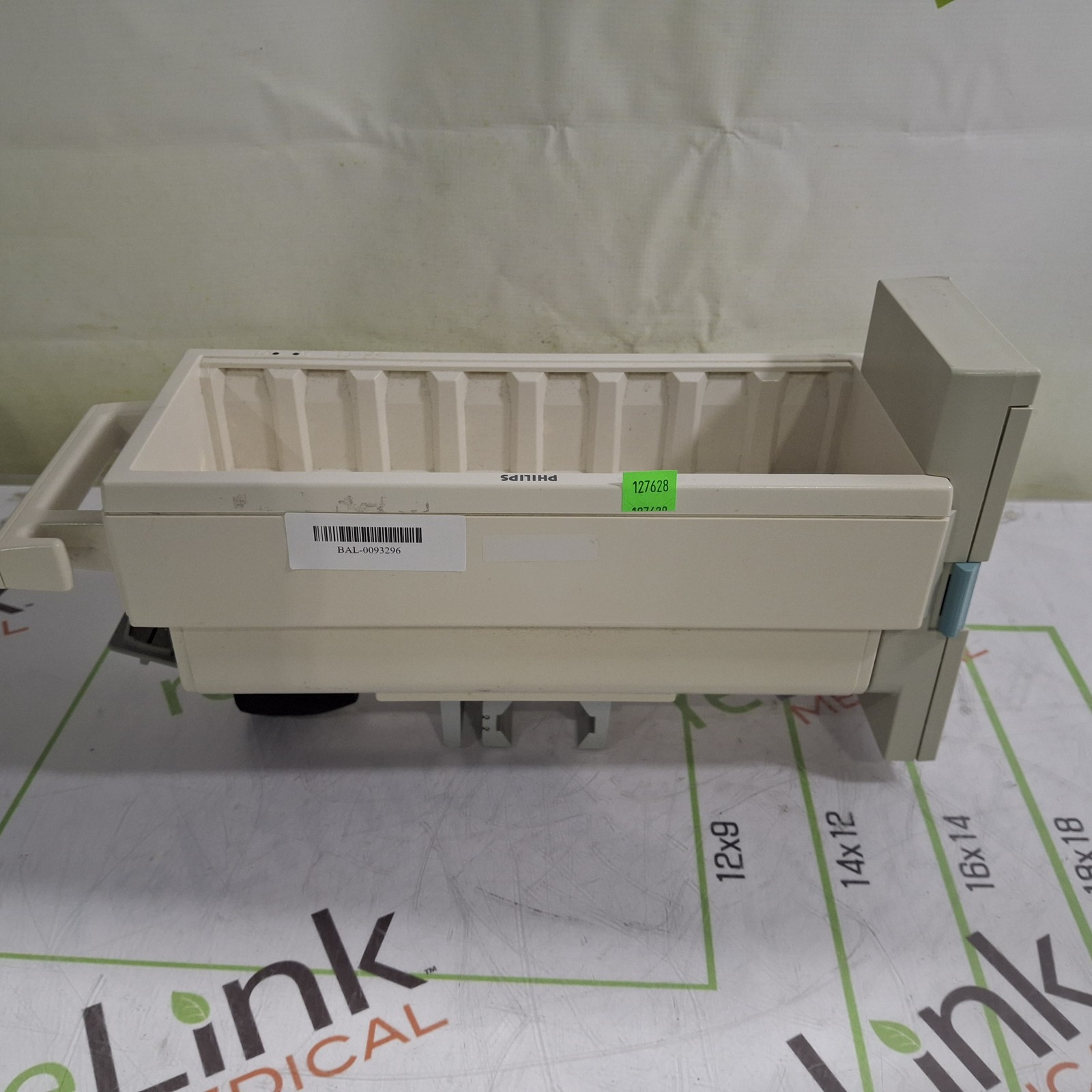 Philips M8048A IntelliVue Module Rack