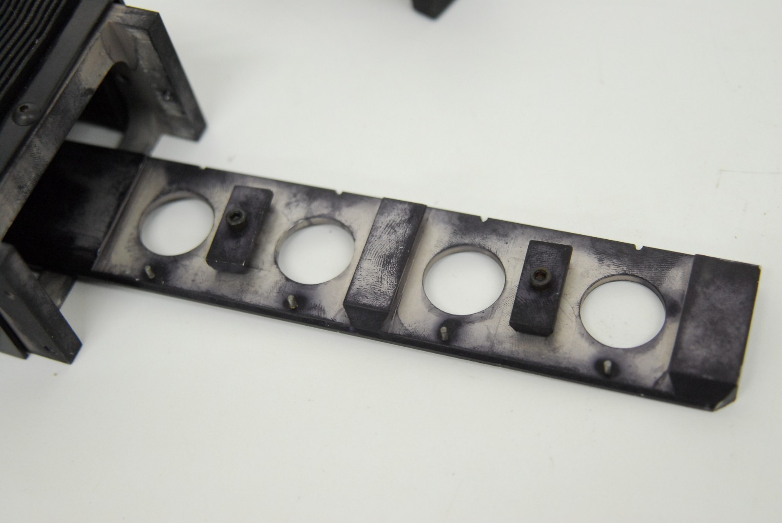 Nikon Diaphot TMD Inverted Microscope - 4 Slot Filter Cube Cassette Slider
