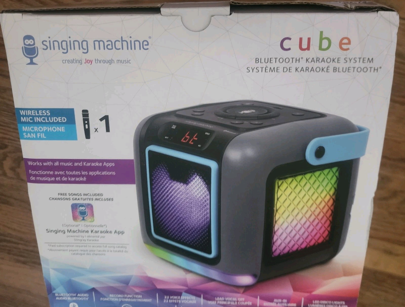 Singing Machine Cube Bluetooth Karaoke System Including Wireless Mic SML668G