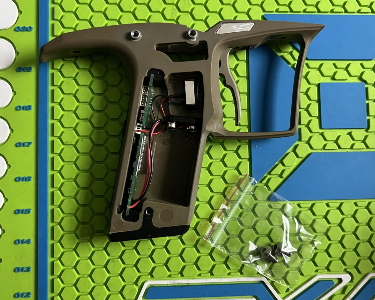 PLANET ECLIPSE ETEK 3 4 COMPOSITE TRIGGER FRAME + BOARD + MICROSWITCH PAINTBALL