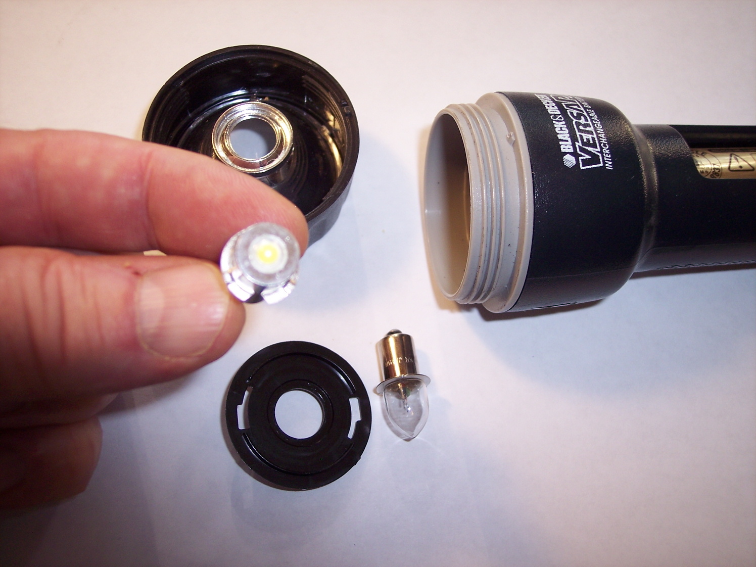 Cree LED 10W Bulb Upgrade for Black & Decker VP210 VP220 VersaPak light 3.6V B&D