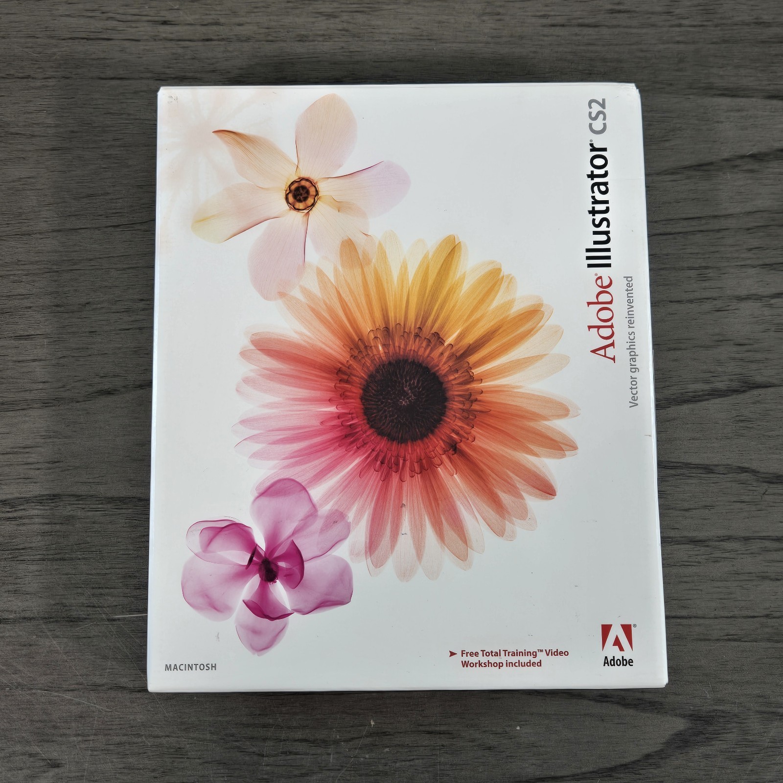 Adobe Illustrator CS2 in Box w/ manual and Total Training Video for Macintosh