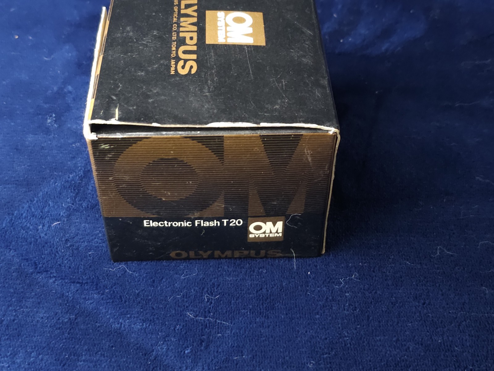 Excellent Olympus Electronic T 20 Electronic Shoe Mount Flash w/ Box & Case