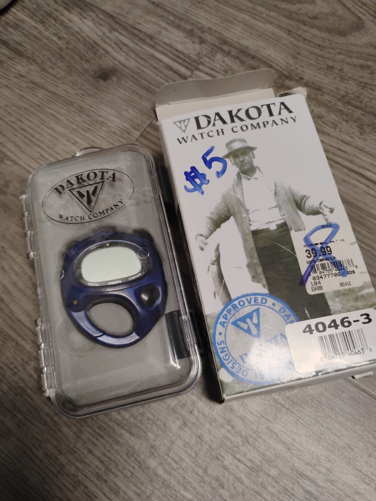 Dakota  Backpacker Clip Digital Compass Blue With H2O Box In Packaging