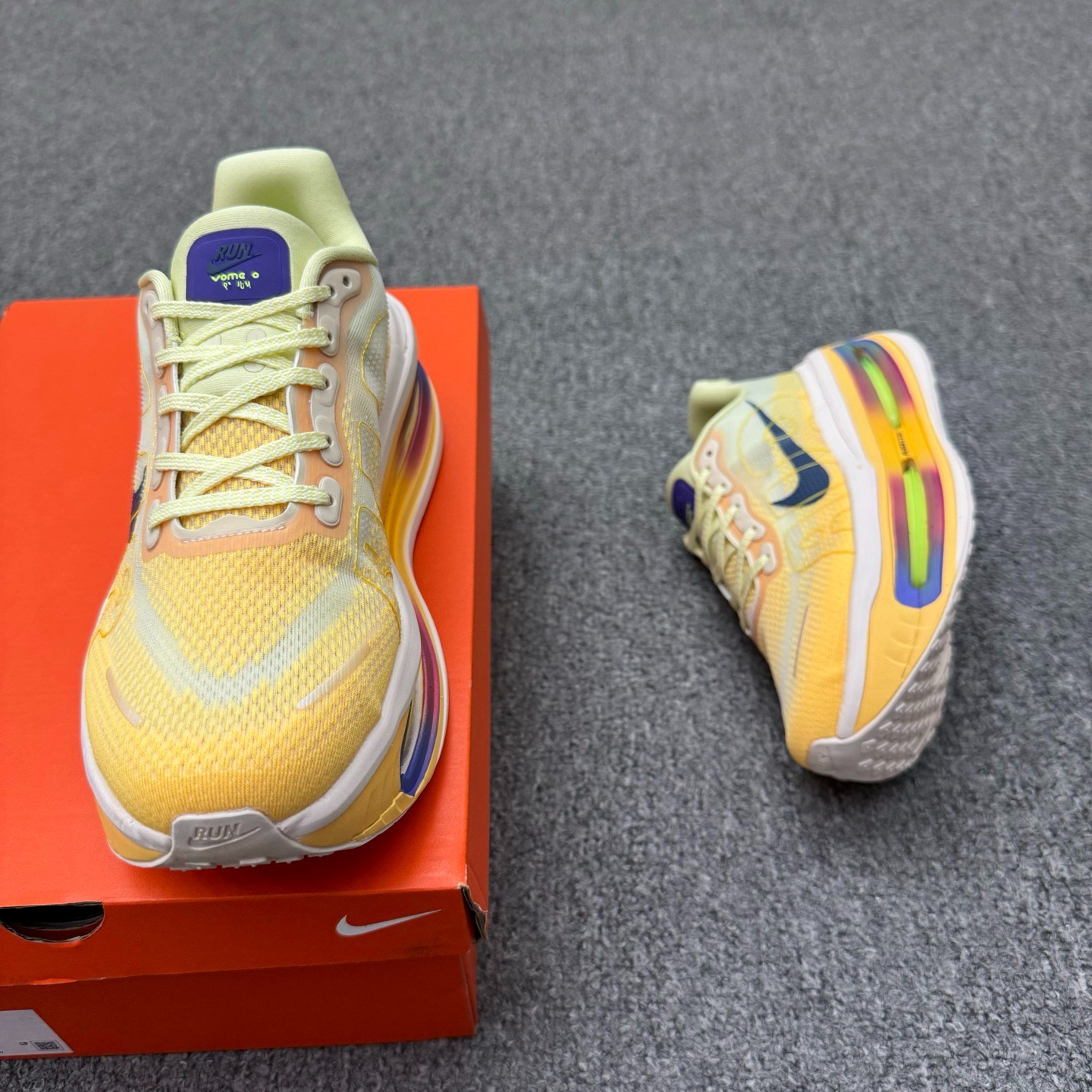 Nike Vomero Premium Yellow Multi Ultra Cushioned Running Shoe Men's Size