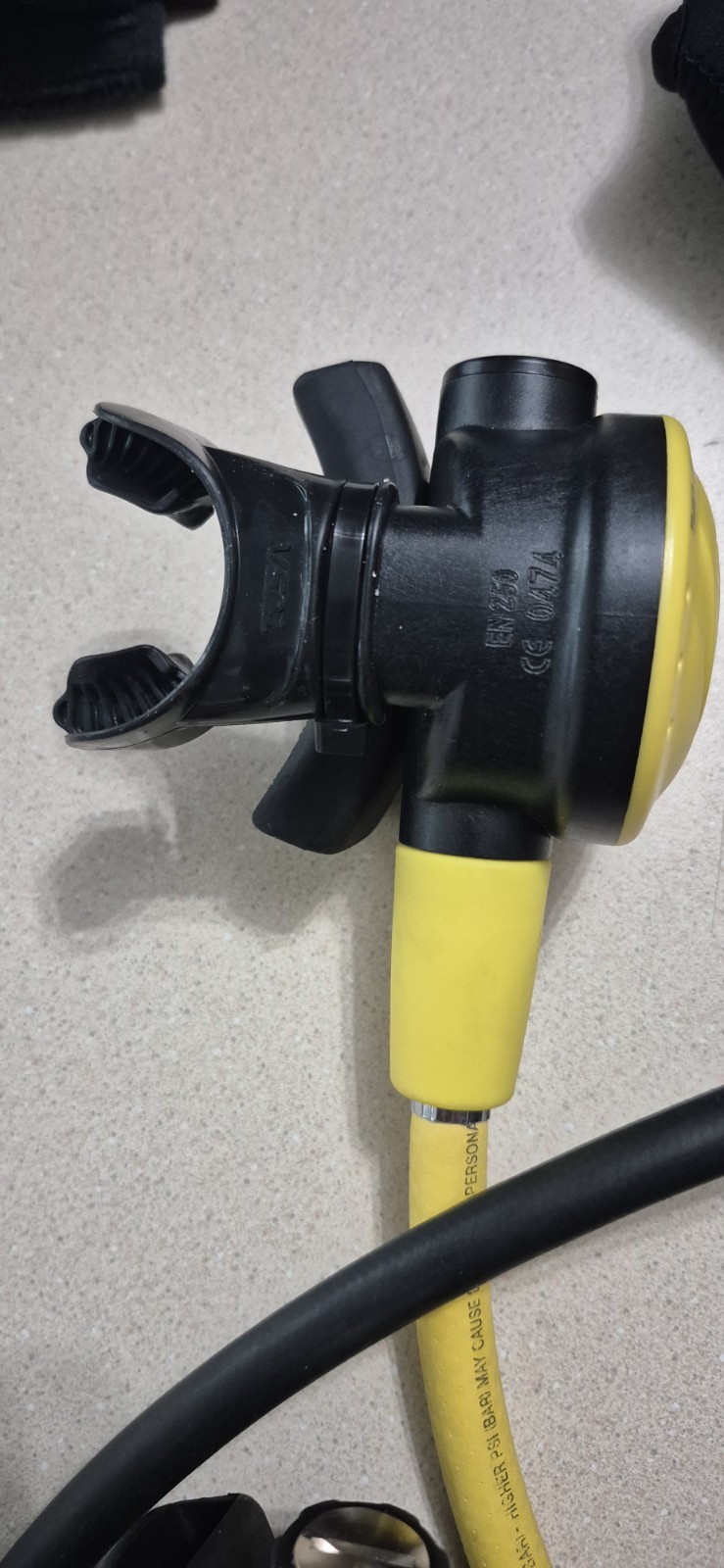 TUSA Scuba Regulator Set w/ Octopus & Console Gauges