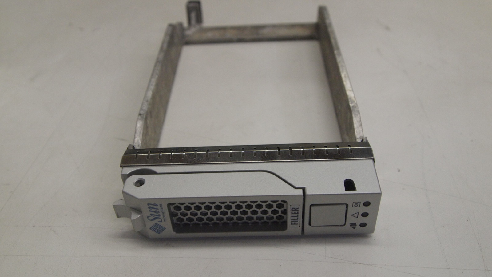 Sun Hard Drive Blank Caddy Tray Filler for StorageTek 2510 2540 791911-002