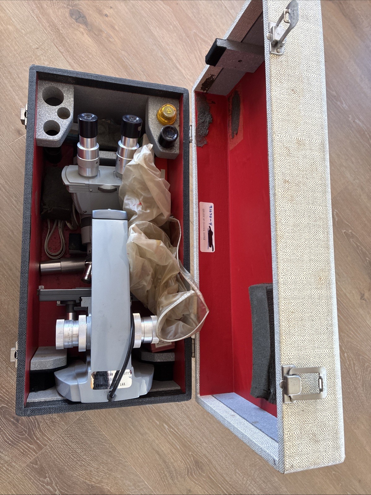 American Optical Spencer Microscope With Case From Estate