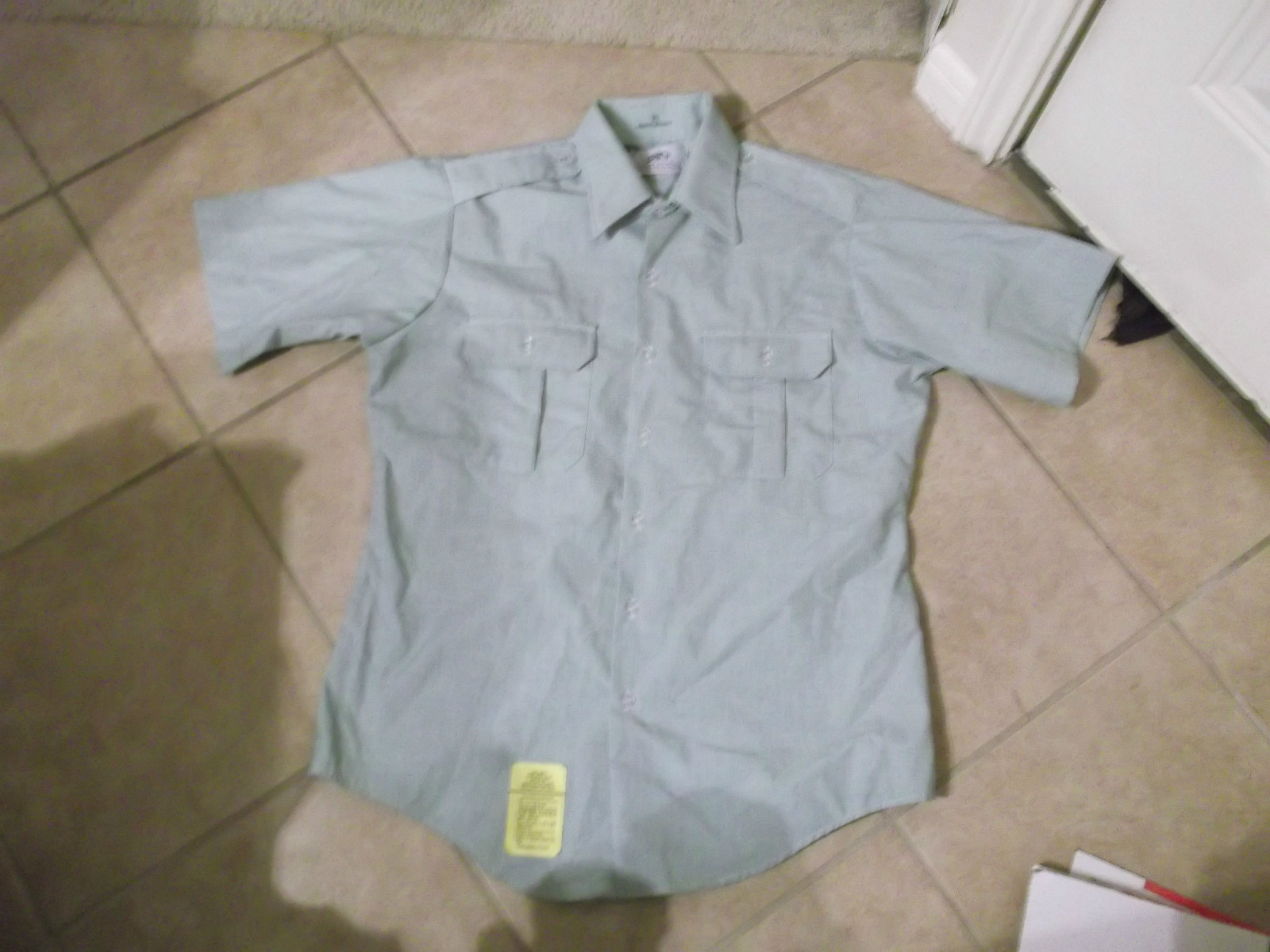 US ARMY SHORT SLEEVE SHIRT MAN GREEN AG-415 SIZE 16 NEW