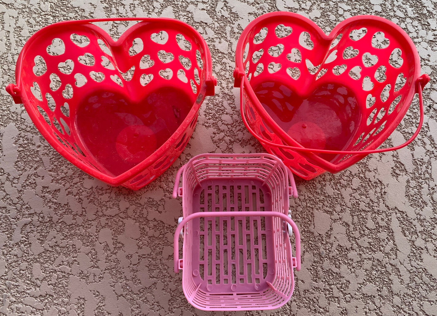 3 Adorable Themed Baskets For Gifting
