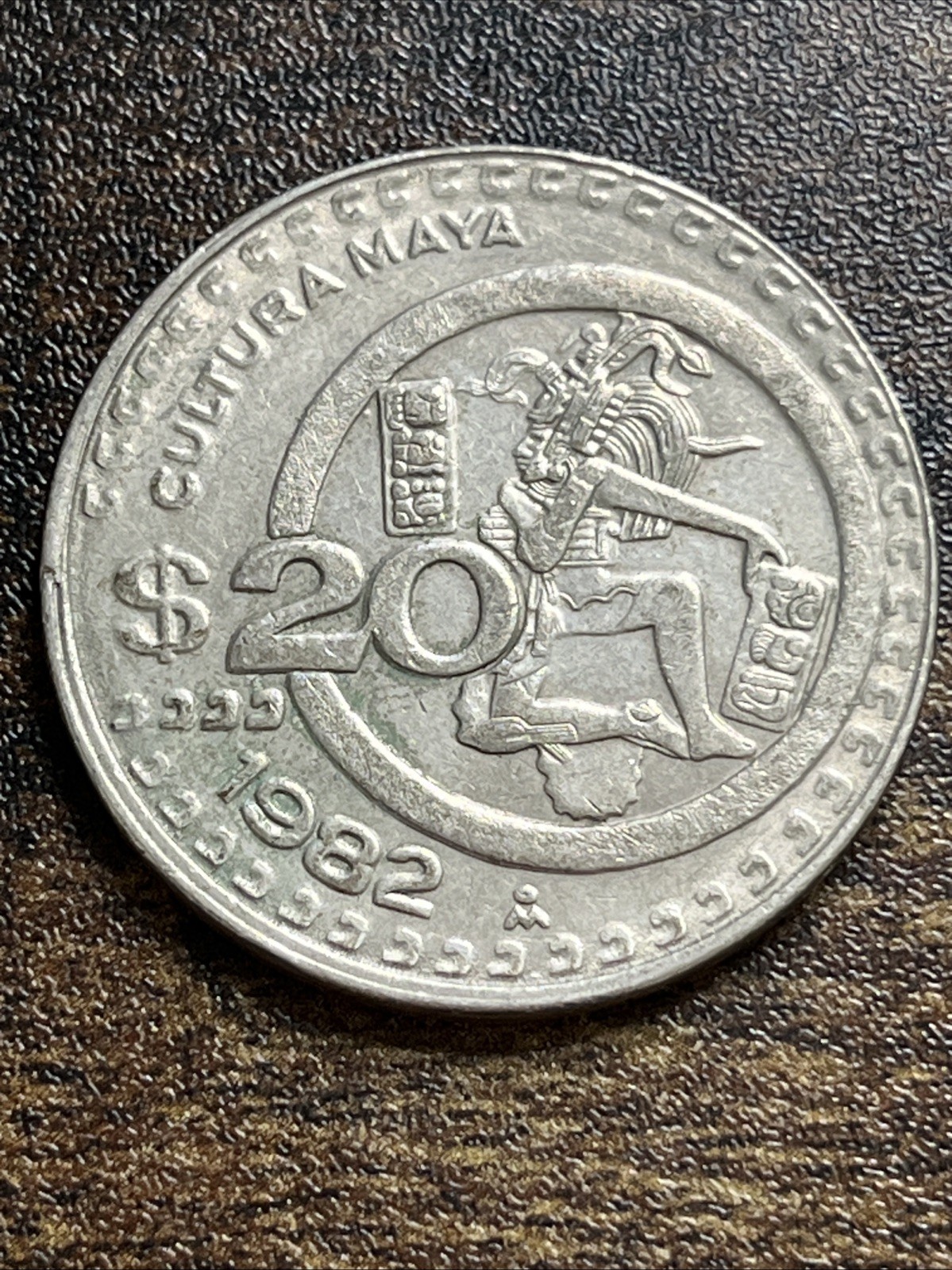 1982 Mexico Cultura Maya 20 Pesos XF Extremely Fine Actual Coin TC7874*