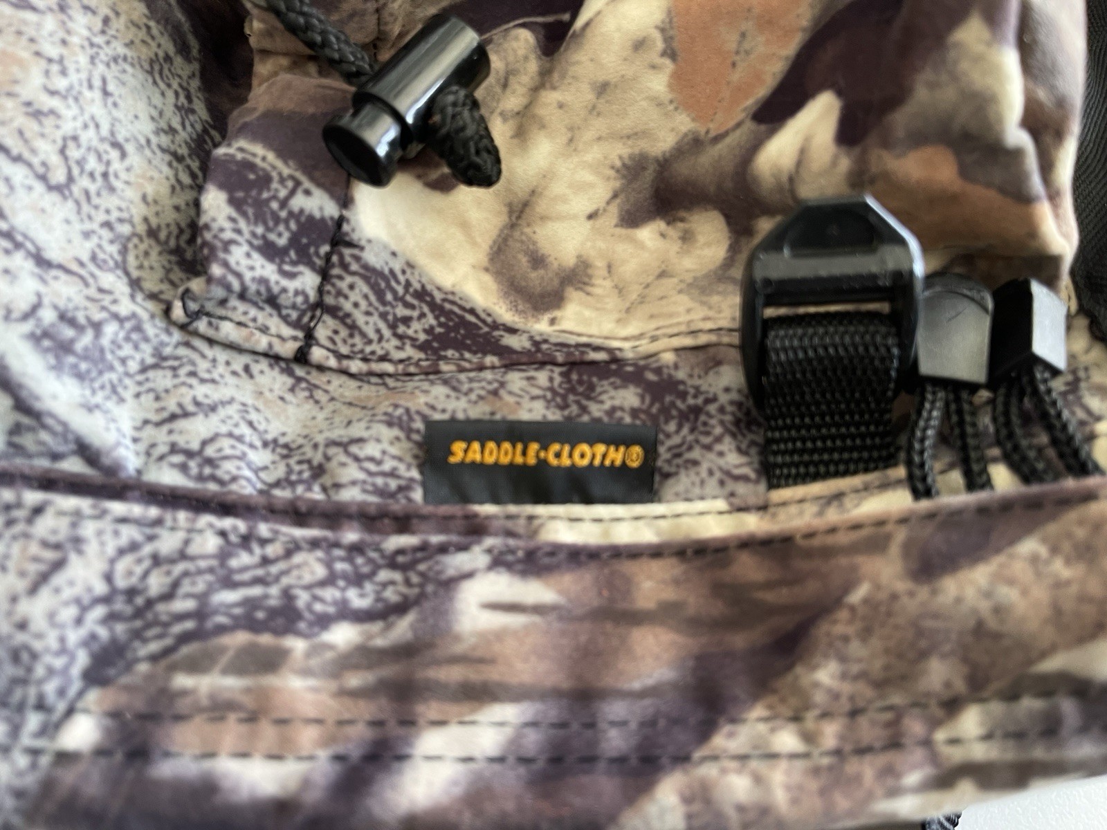 Rocky Camo Saddle-Cloth Backpack