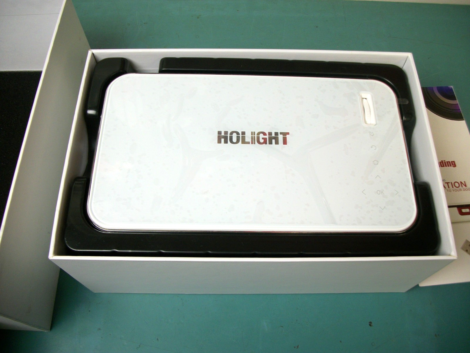 HOLIGHT 27M Smart LED Projector. Office Stored Item in Box.