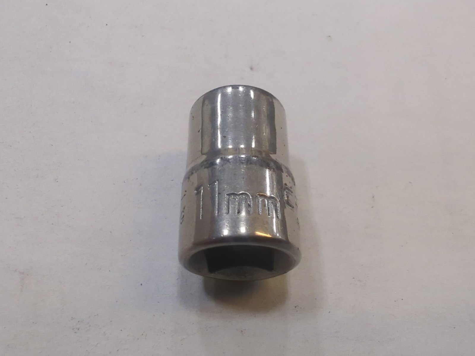 Craftsman EE USA 3/8” Socket 11mm Metric 12Pt Shallow Light Usage 44309