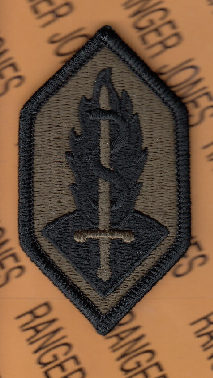 US Army Medical Research & Development R&D ~3.5" OCP w/ HOOK patch m/e