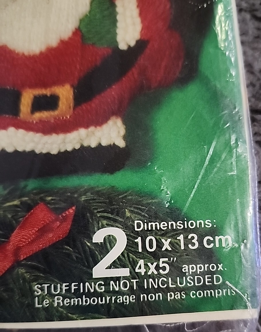 Christmas Needle Craft Yarn Ornament Kit MCNeill # 1861 Vintage Holiday 1980
