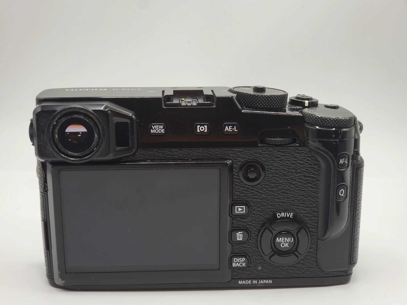 Fuji X-Pro2 24-megapixel mirrorless digital camera - Black, 90% new