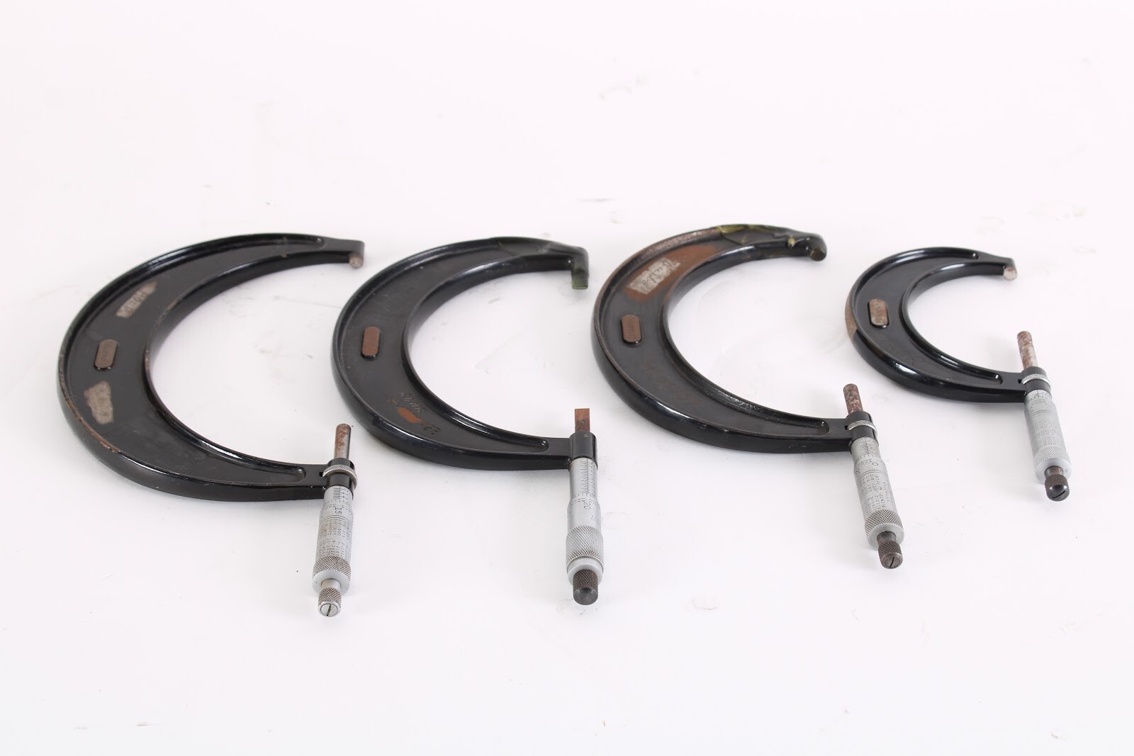 Starret 2in No. 436 3in, No 486 4in, No 436 5in, No. 436 6in Micrometer Set of 4