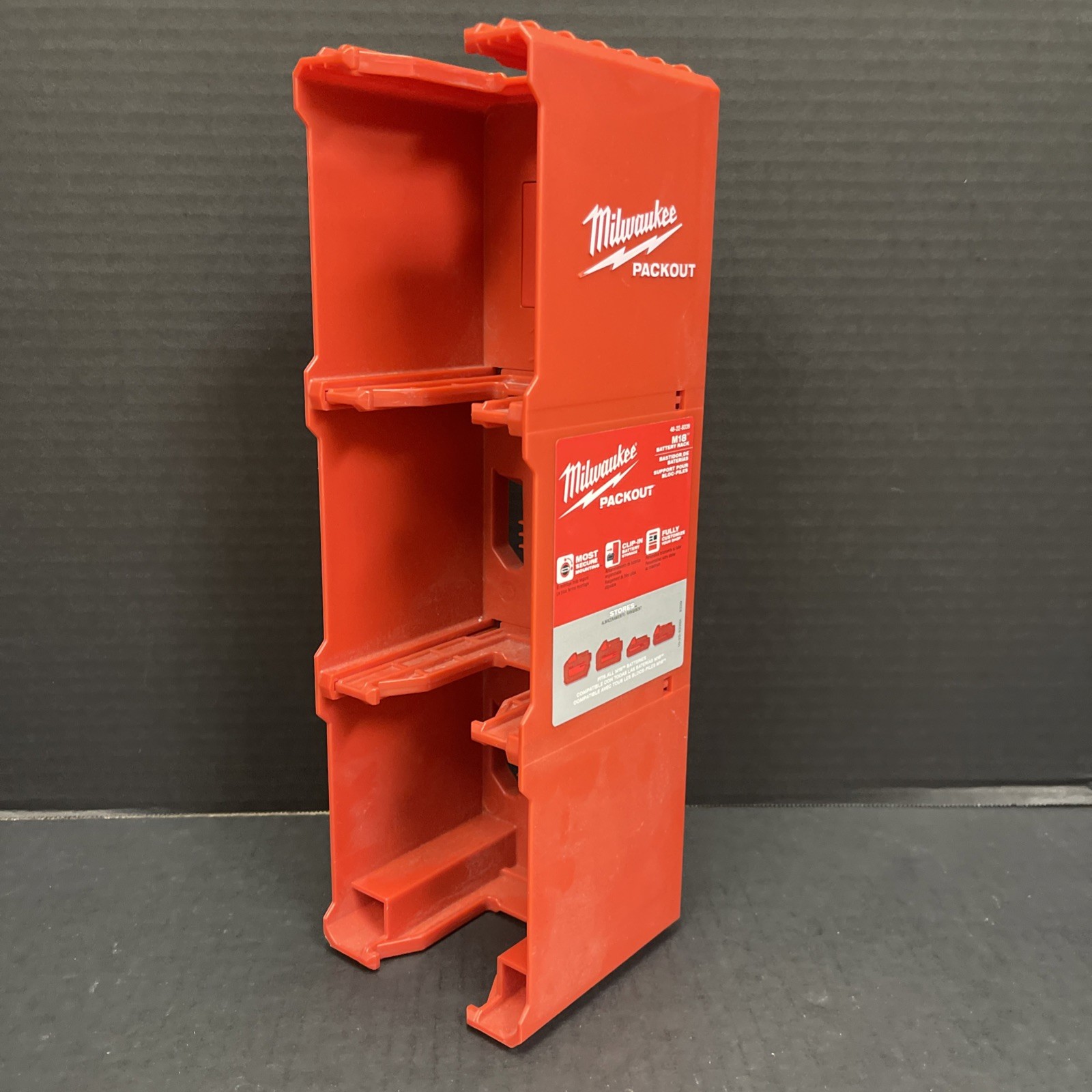 Milwaukee 48-22-8339 PACKOUT Shop Storage M18 Battery Rack