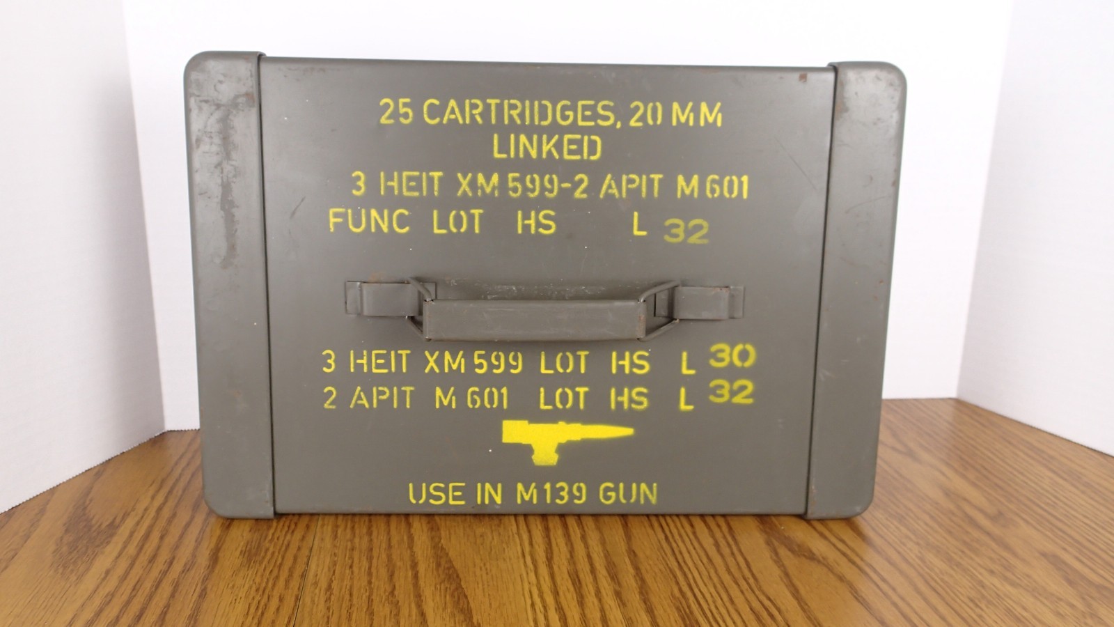Vintage US Army M139 20mm Ammo Can / Box EMPTY