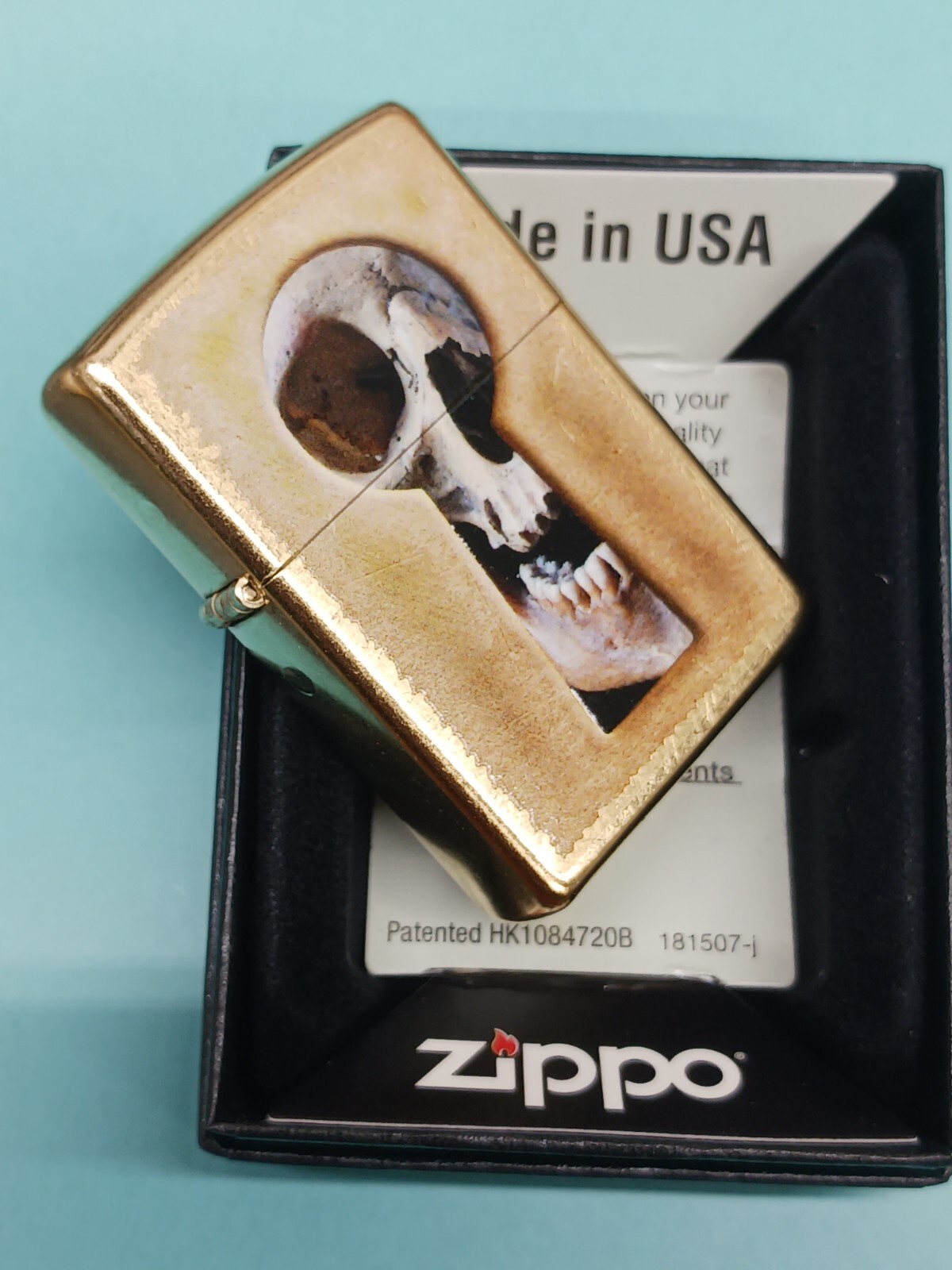 Zippo Keyhole Skull Gold Dust 28540
